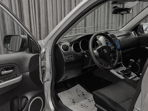Внедорожник Suzuki Grand Vitara 2005 года, 745000 рублей, Красноярск