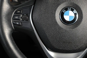 Седан BMW 3 серия 2016 года, 1759000 рублей, Тюмень