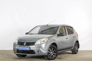 Хетчбэк Renault Sandero 2011 года, 429000 рублей, Тюмень