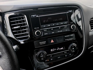 Внедорожник Mitsubishi Outlander 2015 года, 1600000 рублей, Краснодар
