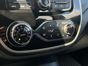 Внедорожник Renault Kaptur 2016 года, 1415000 рублей, Ижевск