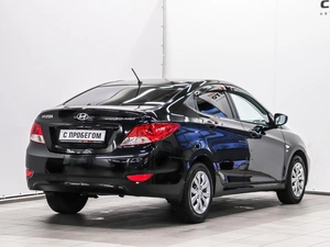 Седан Hyundai Solaris 2014 года, 940000 рублей, Красноярск