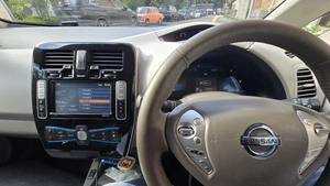 Хетчбэк Nissan Leaf 2013 года, 1299000 рублей, Красноярск