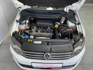 Седан Volkswagen Polo 2015 года, 845000 рублей, Красноярск