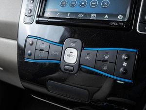 Хетчбэк Nissan Leaf 2016 года, 799000 рублей, Волгоград