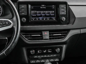 Лифтбек Volkswagen Polo 2021 года, 1649000 рублей, Кирилловка