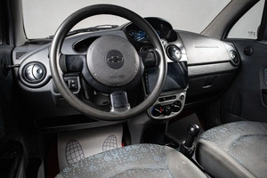 Хетчбэк Chevrolet Spark 2006 года, 349000 рублей, Сургут