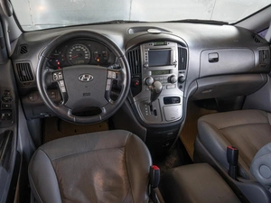 Минивэн Hyundai Grand Starex 2012 года, 1930000 рублей, Краснодар