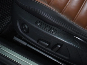 Седан Volkswagen Passat CC 2012 года, 1399000 рублей, Воронеж