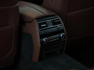 Седан BMW 7 серия 2012 года, 2098999 рублей, Москва