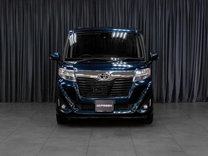 Минивэн Toyota Roomy 2017 года, 1179000 рублей, Тюмень