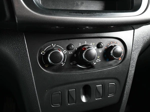 Седан Renault Logan 2017 года, 499000 рублей, Аксай