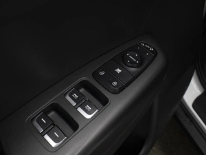 Внедорожник Kia Sportage 2019 года, 1960000 рублей, Омск