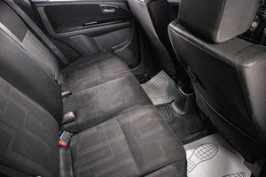 Седан Suzuki SX4 2010 года, 839000 рублей, Сургут