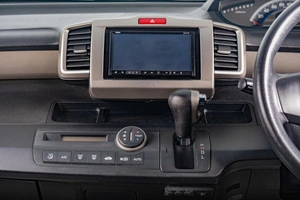 Минивэн Honda Freed 2012 года, 1199000 рублей, Томск