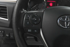 Седан Toyota Corolla 2013 года, 1399000 рублей, Новокузнецк