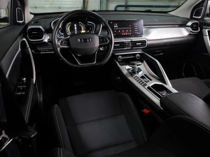 Внедорожник Geely Coolray 2023 года, 1639000 рублей, Воронеж
