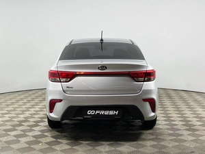 Седан Kia Rio 2018 года, 1398900 рублей, Казань