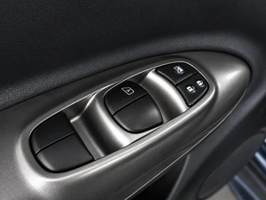 Внедорожник Nissan Juke 2011 года, 819000 рублей, Тюмень