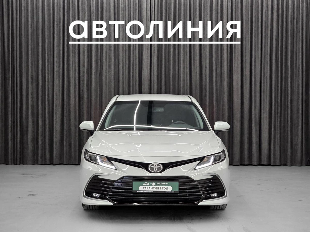 Седан Toyota Camry 2021 года, 2759000 рублей, Красноярск