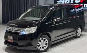 Минивэн Honda Stepwgn Spada 2011 года, 1350000 рублей, Красноярск