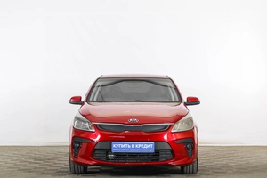 Седан Kia Rio 2018 года, 919000 рублей, Тюмень