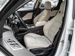 Внедорожник Jaguar F-Pace 2016 года, 2230000 рублей, Краснодар