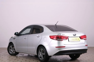 Седан Kia Rio 2016 года, 999000 рублей, Омск