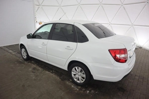 Седан ВАЗ (LADA) Granta 2023 года, 815000 рублей, Орёл