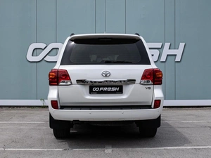 Внедорожник Toyota Land Cruiser 2015 года, 4899000 рублей, Большой Сочи