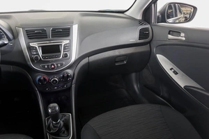 Хетчбэк Hyundai Solaris 2016 года, 799000 рублей, Пермь