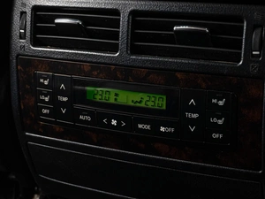 Внедорожник Toyota Land Cruiser 2013 года, 4240000 рублей, Тюмень