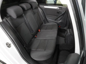 Хетчбэк Volkswagen Golf 2011 года, 749000 рублей, Воронеж