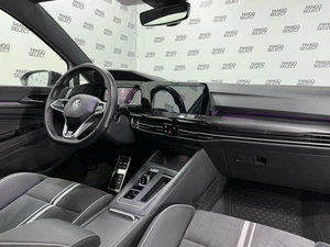 Хетчбэк Volkswagen Golf 2021 года, 2790000 рублей, Красноярск