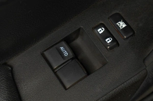 Седан Toyota Corolla 2013 года, 1169000 рублей, Тюмень