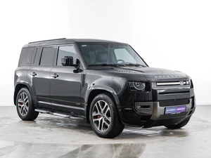 Внедорожник Land Rover Defender 2021 года, 6825444 рублей, Москва