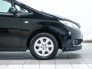 Минивэн Toyota Wish 2012 года, 1430000 рублей, Красноярск