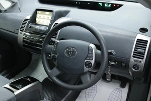 Лифтбек Toyota Prius 2008 года, 828000 рублей, Солонцы