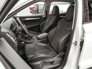 Внедорожник Skoda Karoq 2020 года, 1920000 рублей, Краснодар