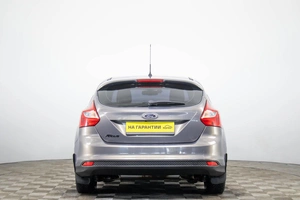 Хетчбэк Ford Focus 2011 года, 1099000 рублей, Пермь
