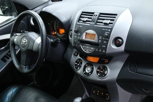 Внедорожник Toyota RAV4 2006 года, 1388000 рублей, Солонцы