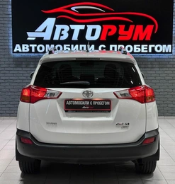 Внедорожник Toyota RAV4 2014 года, 1730000 рублей, Красноярск