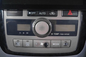 Минивэн Toyota Ipsum 2001 года, 1039000 рублей, Кемерово