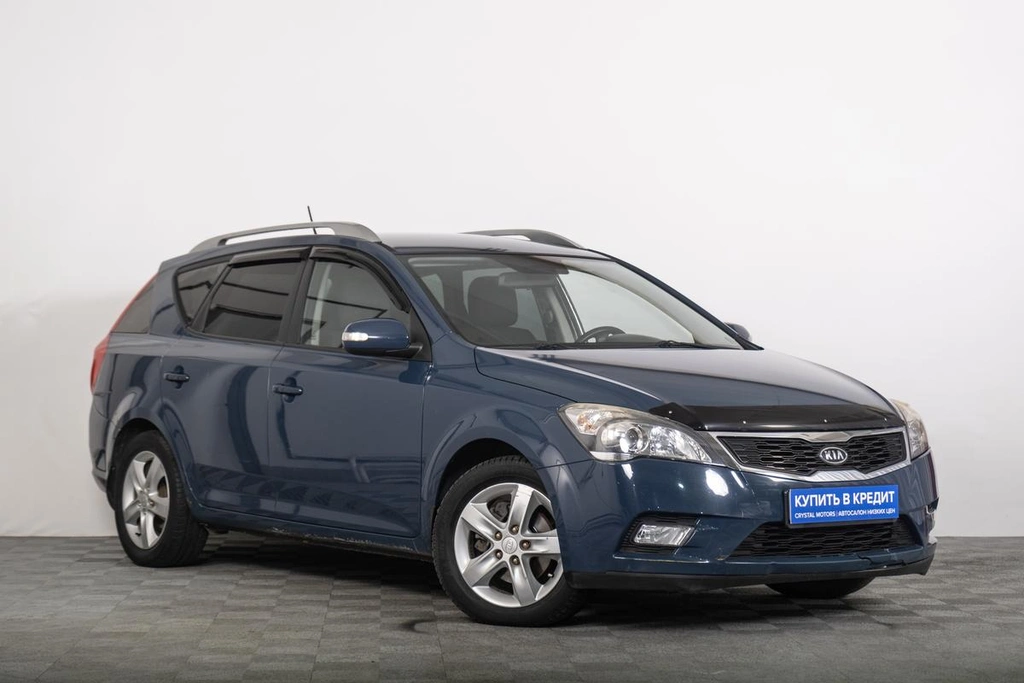 Универсал Kia Ceed 2011 года, 989000 рублей, Томск