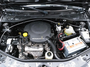 Седан Renault Logan 2010 года, 529000 рублей, Красноярск