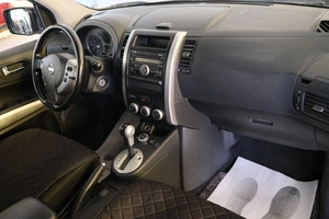 Внедорожник Nissan X-Trail 2010 года, 1149000 рублей, Омск