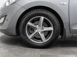 Хетчбэк Hyundai i30 2014 года, 925000 рублей, Красноярск