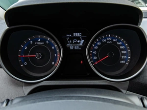 Седан Hyundai Elantra 2015 года, 1350000 рублей, Краснодар