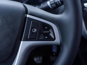 Седан Hyundai Solaris 2013 года, 819000 рублей, Саратов