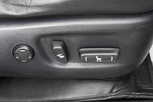 Внедорожник Toyota Harrier 2015 года, 2349000 рублей, Барнаул